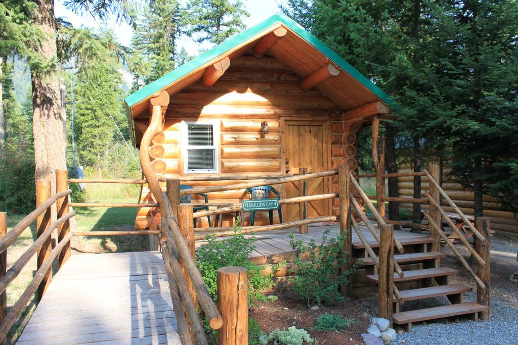 Riverfront Motel & Cabins Thompson Falls Rum bild