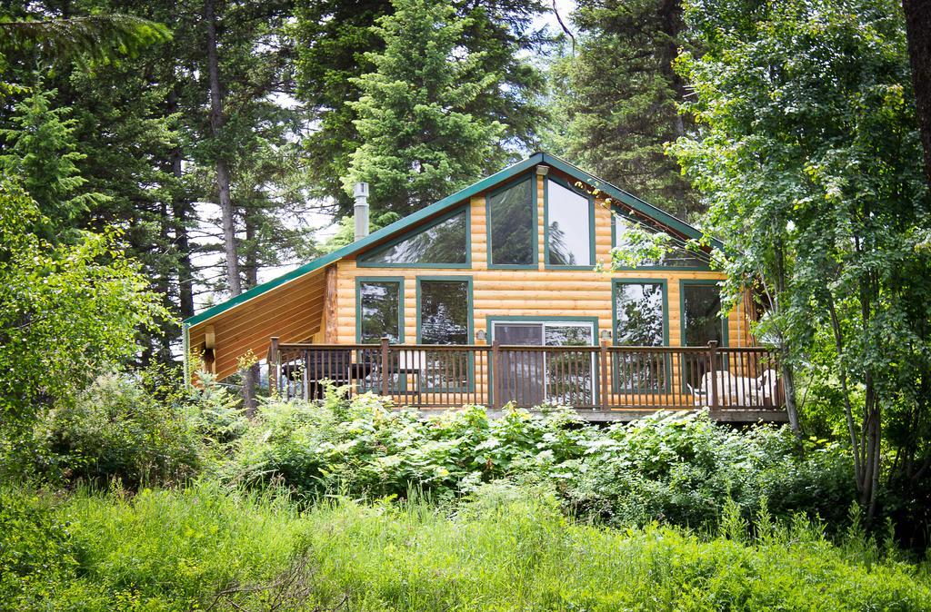 Riverfront Motel & Cabins Thompson Falls Rum bild