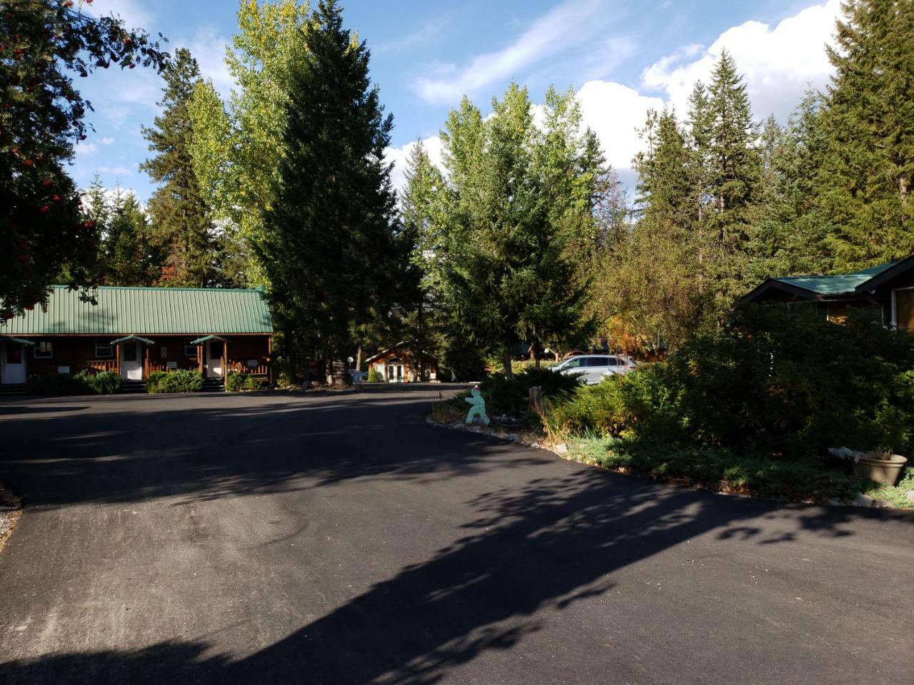 Riverfront Motel & Cabins Thompson Falls Exteriör bild